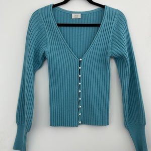 Aritzia Wilfred Pearl Cardigan Small